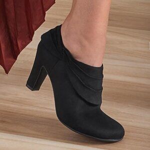 Women's Corie Bootie - Black - Size 9.5W